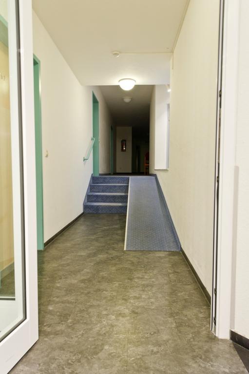 Hotel Domino Штутгарт Экстерьер фото